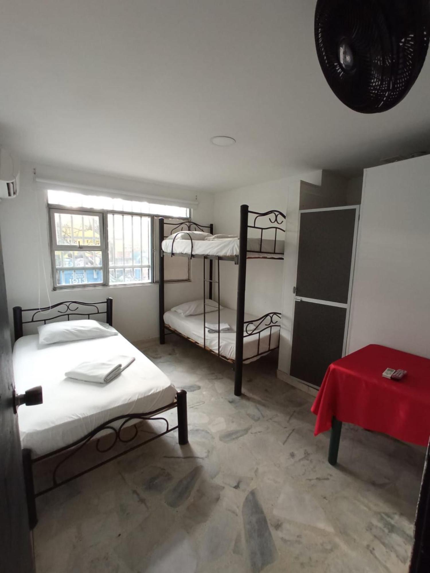 Hostal El Mohan Neiva  Buitenkant foto